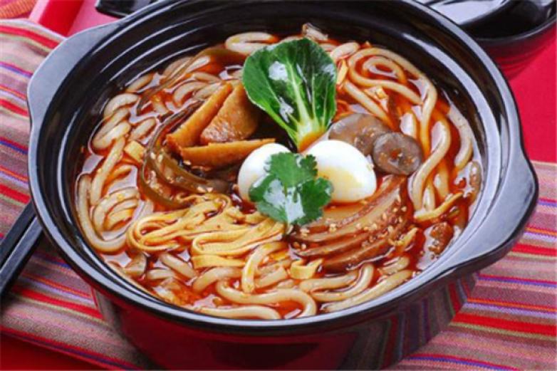 湘川风砂锅土豆粉米线